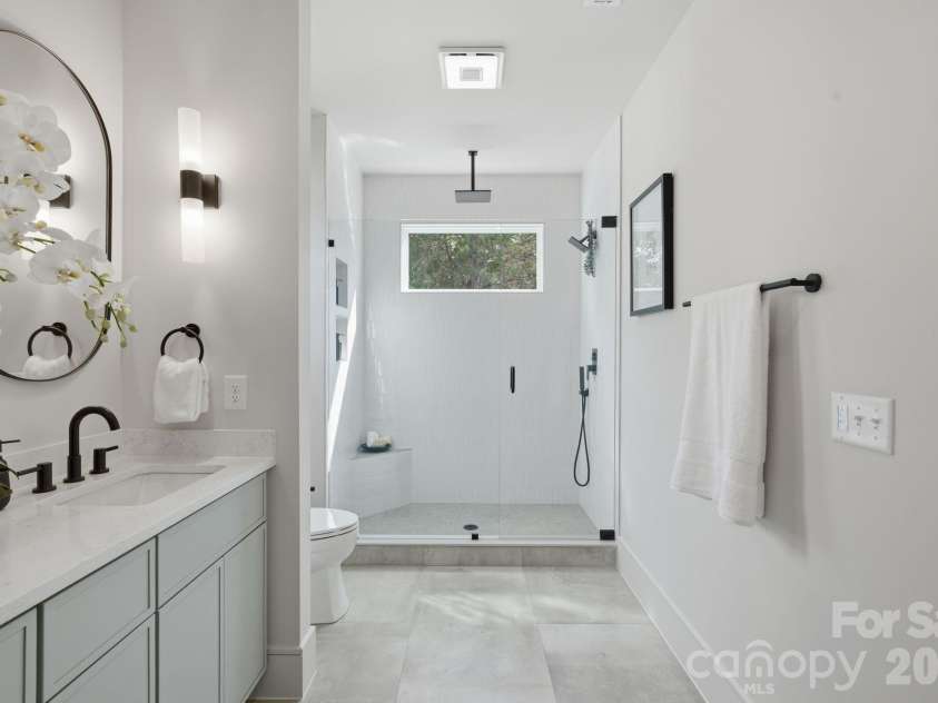 1404 Downs Avenue, Charlotte, NC 28205.  MLS# CAR4364853, YatesRealty ID 30617. 