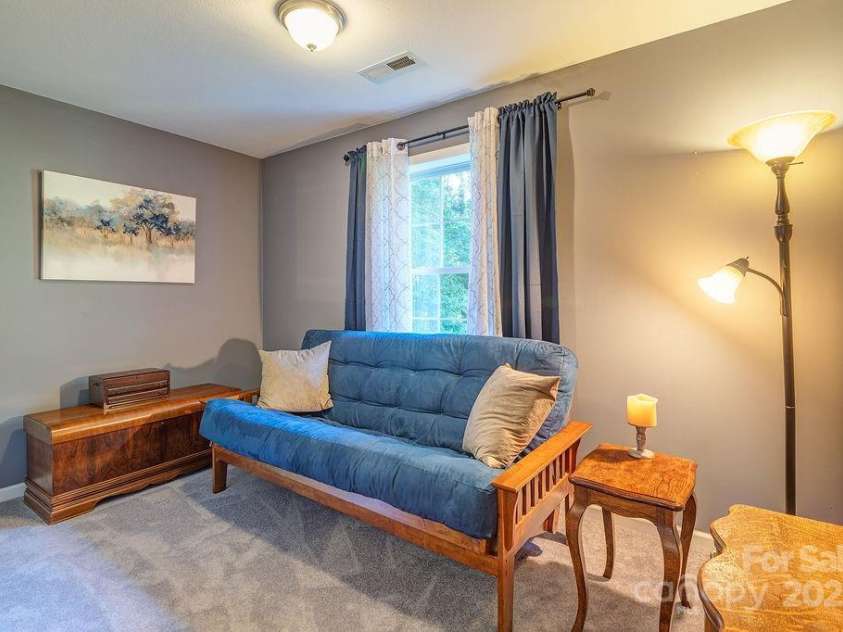 43 Kirby Road, Asheville, NC 28806.  MLS# CAR4287131, YatesRealty ID 30617. 