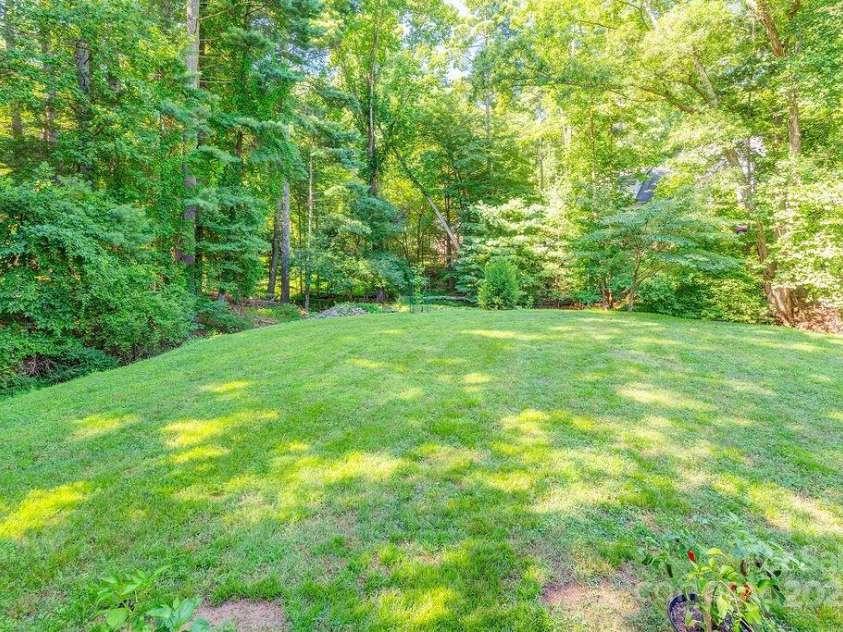 43 Kirby Road, Asheville, NC 28806.  MLS# CAR4287131, YatesRealty ID 30617. 