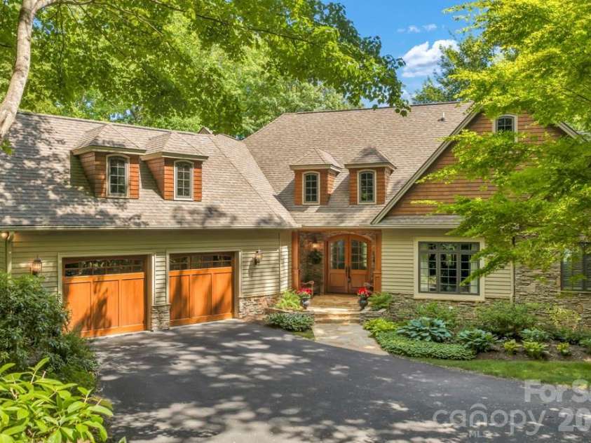 847 Old Orchard Road, Blowing Rock, NC 28605.  MLS# CAR4384622, YatesRealty ID 30618. 