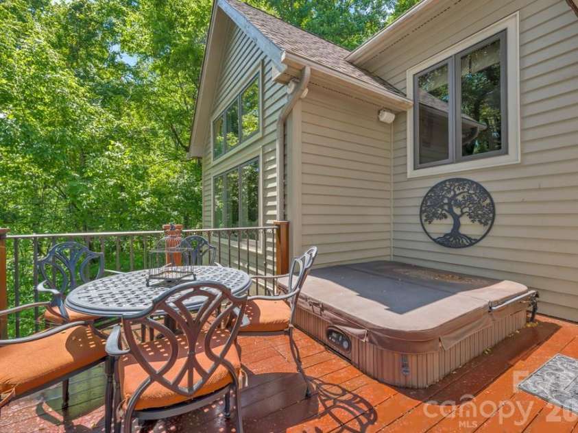 847 Old Orchard Road, Blowing Rock, NC 28605.  MLS# CAR4384622, YatesRealty ID 30618. Take in the views from the hot tub!