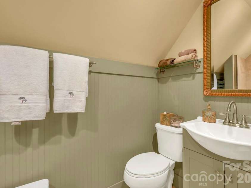 847 Old Orchard Road, Blowing Rock, NC 28605.  MLS# CAR4384622, YatesRealty ID 30618. Upper-level bonus or exercise room full ensuite bath (shower not pictured)