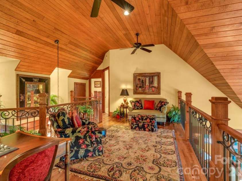 847 Old Orchard Road, Blowing Rock, NC 28605.  MLS# CAR4384622, YatesRealty ID 30618. Upper-level lofted living area, overlooking Great Room below!