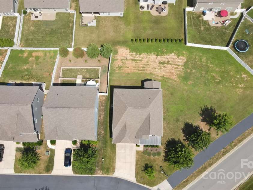 128 Carolina Ash Lane, Mooresville, NC 28117.  MLS# CAR4280876, YatesRealty ID 30621. 
