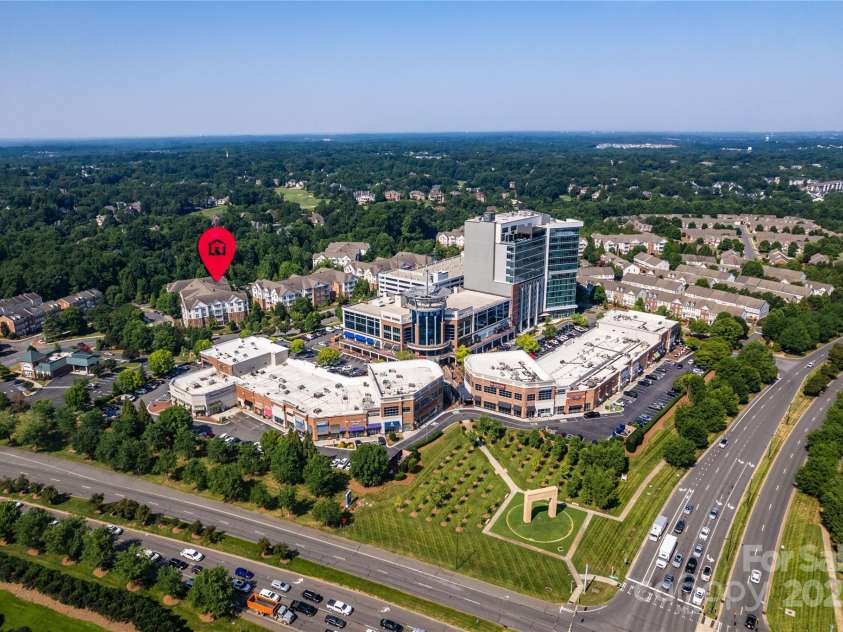 15029 Santa Lucia Drive, Charlotte, NC 28277.  MLS# CAR4278019, YatesRealty ID 30623. 