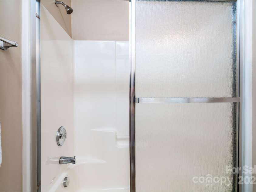 15029 Santa Lucia Drive, Charlotte, NC 28277.  MLS# CAR4278019, YatesRealty ID 30623. 