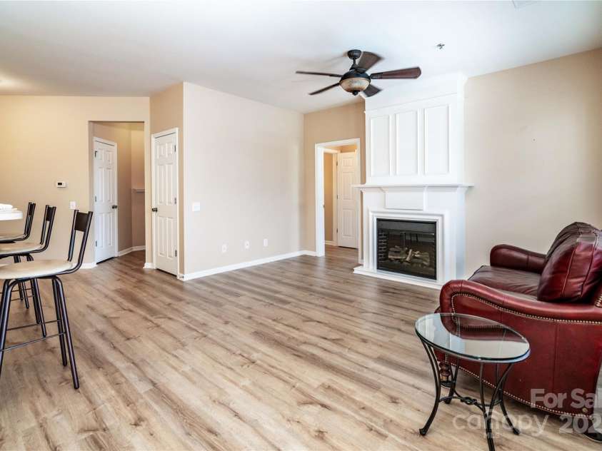 15029 Santa Lucia Drive, Charlotte, NC 28277.  MLS# CAR4278019, YatesRealty ID 30623. 