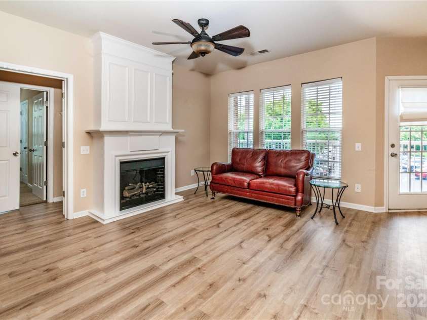 15029 Santa Lucia Drive, Charlotte, NC 28277.  MLS# CAR4278019, YatesRealty ID 30623. 