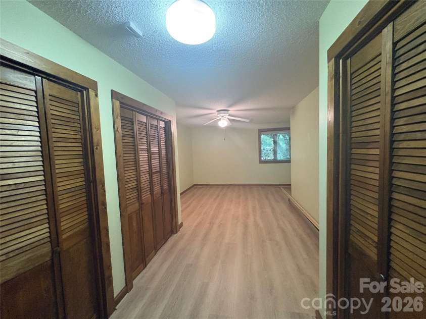 377 Upper Grassy Branch Road, Asheville, NC 28805.  MLS# CAR4375957, YatesRealty ID 30623. 
