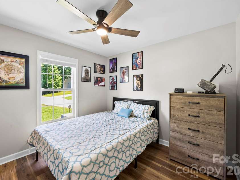 170 Ruthaven Drive, Bessemer City, NC 28016.  MLS# CAR4391676, YatesRealty ID 30624. 