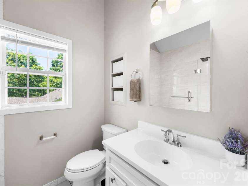 170 Ruthaven Drive, Bessemer City, NC 28016.  MLS# CAR4391676, YatesRealty ID 30624. 