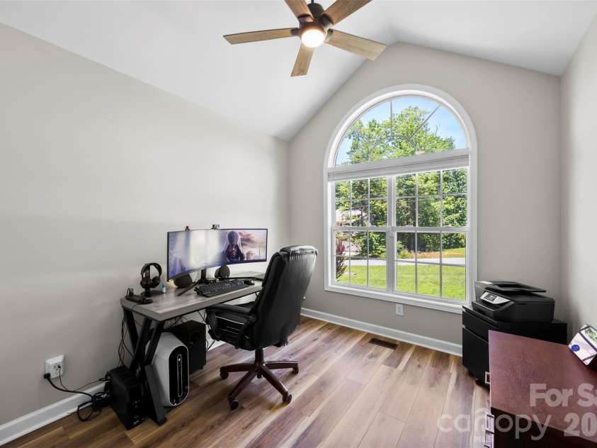 170 Ruthaven Drive, Bessemer City, NC 28016.  MLS# CAR4391676, YatesRealty ID 30624. 
