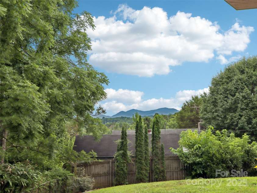 2 Briarwood Drive, Alexander, NC 28701.  MLS# CAR4276825, YatesRealty ID 30624. 