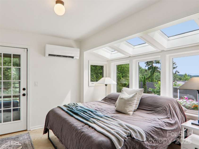 2 Briarwood Drive, Alexander, NC 28701.  MLS# CAR4276825, YatesRealty ID 30624. 