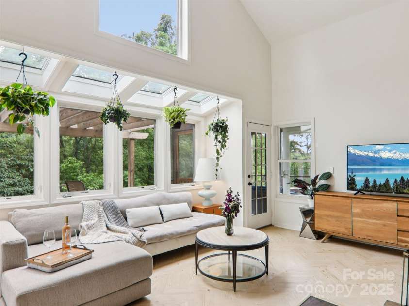 2 Briarwood Drive, Alexander, NC 28701.  MLS# CAR4276825, YatesRealty ID 30624. 