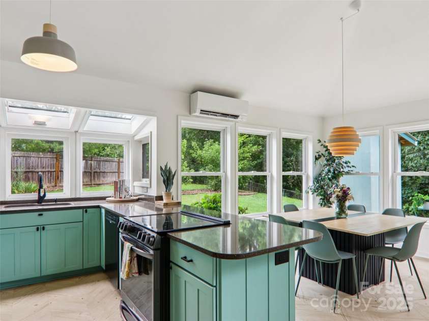 2 Briarwood Drive, Alexander, NC 28701.  MLS# CAR4276825, YatesRealty ID 30624. 