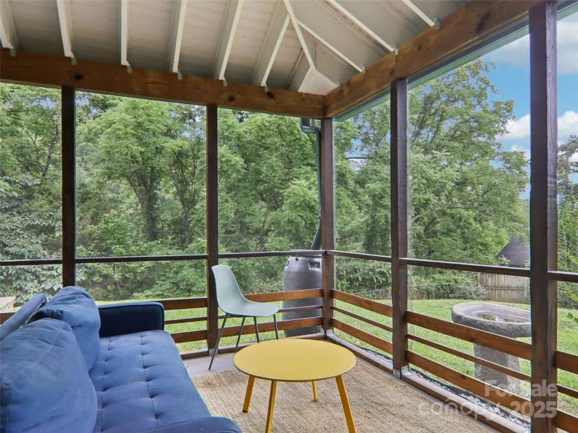 2 Briarwood Drive, Alexander, NC 28701.  MLS# CAR4276825, YatesRealty ID 30624. 