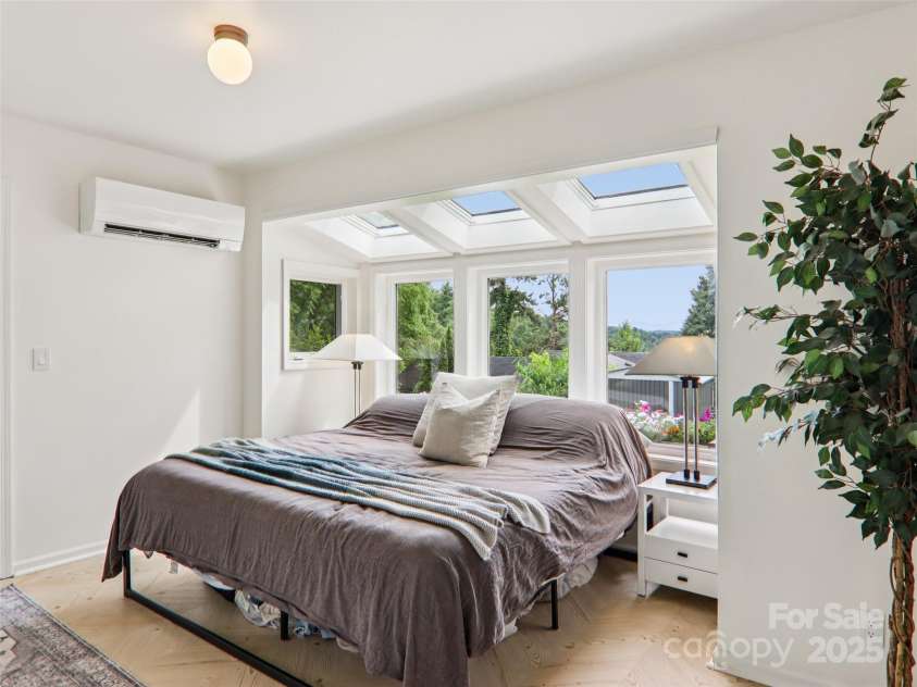 2 Briarwood Drive, Alexander, NC 28701.  MLS# CAR4276825, YatesRealty ID 30624. 