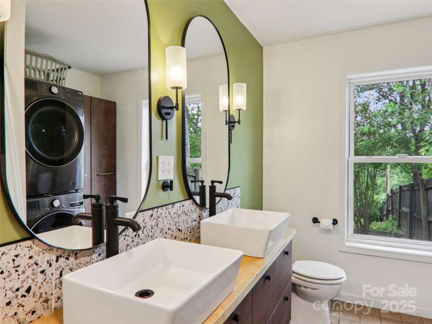 2 Briarwood Drive, Alexander, NC 28701.  MLS# CAR4276825, YatesRealty ID 30624. 