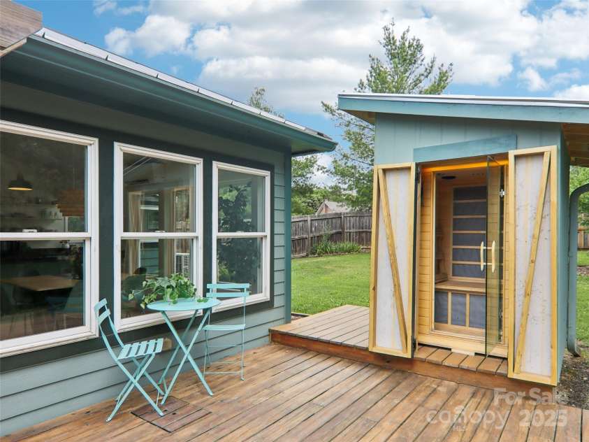 2 Briarwood Drive, Alexander, NC 28701.  MLS# CAR4276825, YatesRealty ID 30624. 