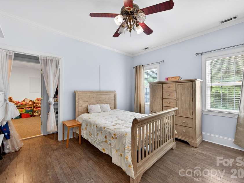 8628 Brookgreen Drive, Mint Hill, NC 28227.  MLS# CAR4380326, YatesRealty ID 30627. Bedroom