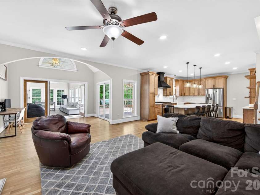 8628 Brookgreen Drive, Mint Hill, NC 28227.  MLS# CAR4380326, YatesRealty ID 30627. Family Room