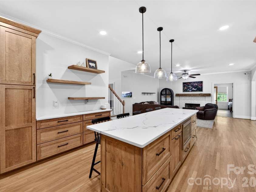 8628 Brookgreen Drive, Mint Hill, NC 28227.  MLS# CAR4380326, YatesRealty ID 30627. Kitchen