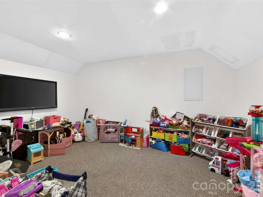 8628 Brookgreen Drive, Mint Hill, NC 28227.  MLS# CAR4380326, YatesRealty ID 30627. Play Room