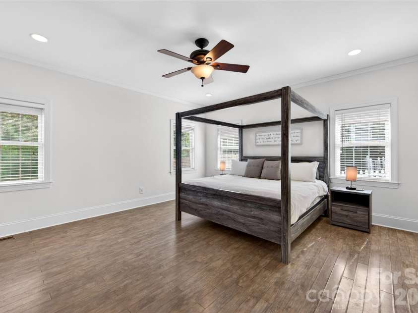 8628 Brookgreen Drive, Mint Hill, NC 28227.  MLS# CAR4380326, YatesRealty ID 30627. Primary Bedroom on Main level