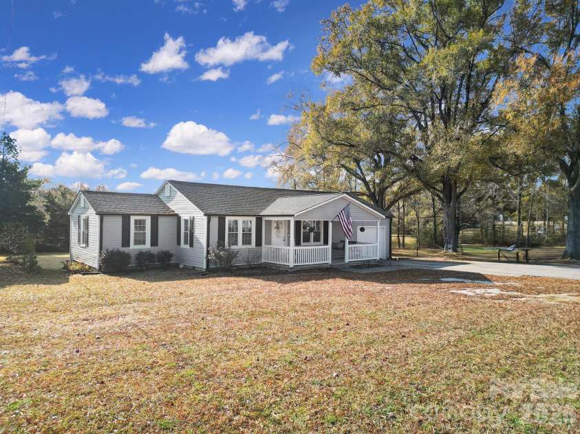 3104 Taxahaw Road, Lancaster, SC 29720.  MLS# CAR4325694, YatesRealty ID 3063. 
