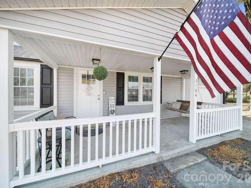 3104 Taxahaw Road, Lancaster, SC 29720.  MLS# CAR4325694, YatesRealty ID 3063. 