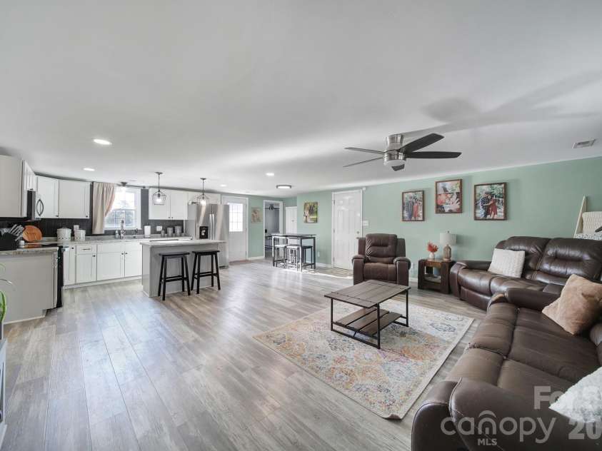 3104 Taxahaw Road, Lancaster, SC 29720.  MLS# CAR4325694, YatesRealty ID 3063. 