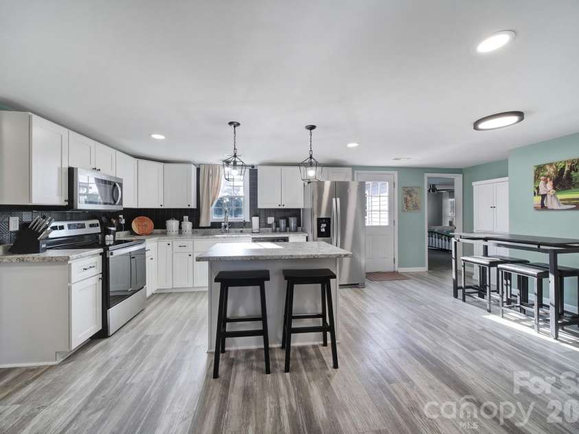 3104 Taxahaw Road, Lancaster, SC 29720.  MLS# CAR4325694, YatesRealty ID 3063. 