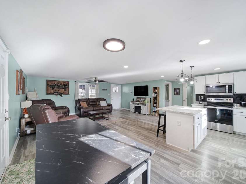 3104 Taxahaw Road, Lancaster, SC 29720.  MLS# CAR4325694, YatesRealty ID 3063. 