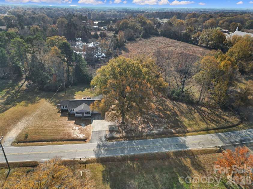 3104 Taxahaw Road, Lancaster, SC 29720.  MLS# CAR4325694, YatesRealty ID 3063. 