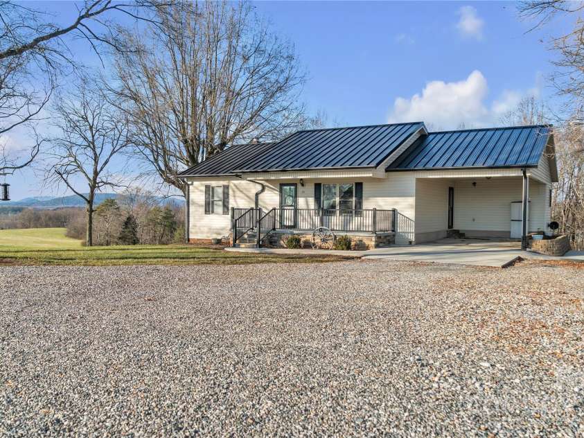 50 Berea Church Quincy Road, Hiddenite, NC 28636.  MLS# CAR4211002, YatesRealty ID 3063. 