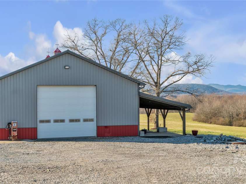 50 Berea Church Quincy Road, Hiddenite, NC 28636.  MLS# CAR4211002, YatesRealty ID 3063. 