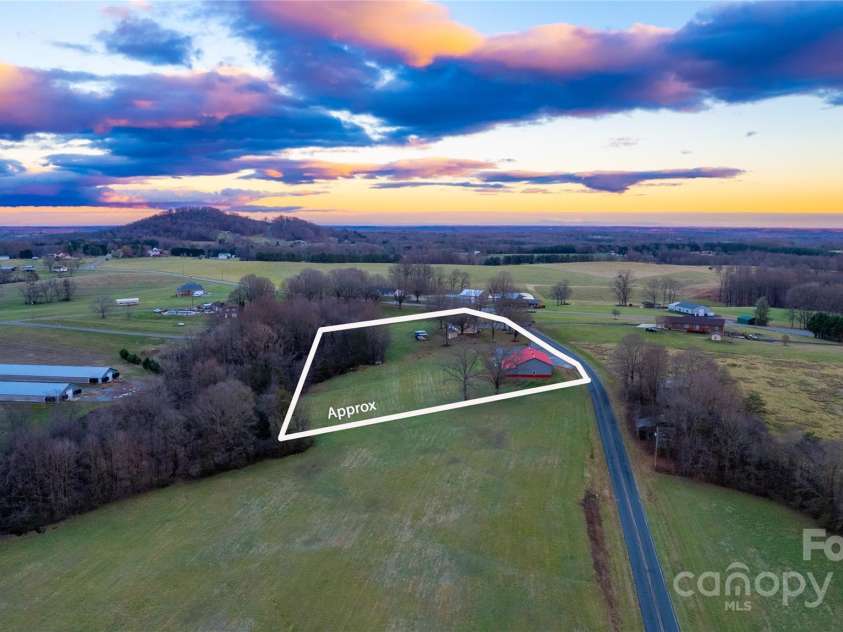 50 Berea Church Quincy Road, Hiddenite, NC 28636.  MLS# CAR4211002, YatesRealty ID 3063. 