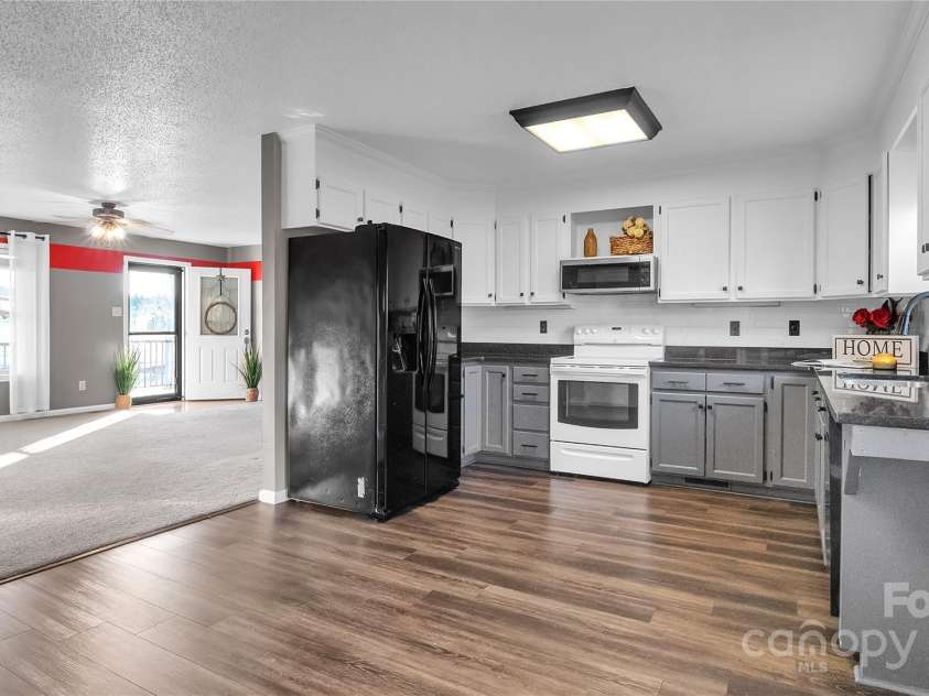 50 Berea Church Quincy Road, Hiddenite, NC 28636.  MLS# CAR4211002, YatesRealty ID 3063. 