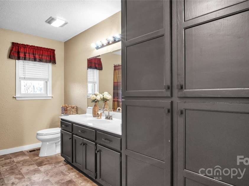 50 Berea Church Quincy Road, Hiddenite, NC 28636.  MLS# CAR4211002, YatesRealty ID 3063. 