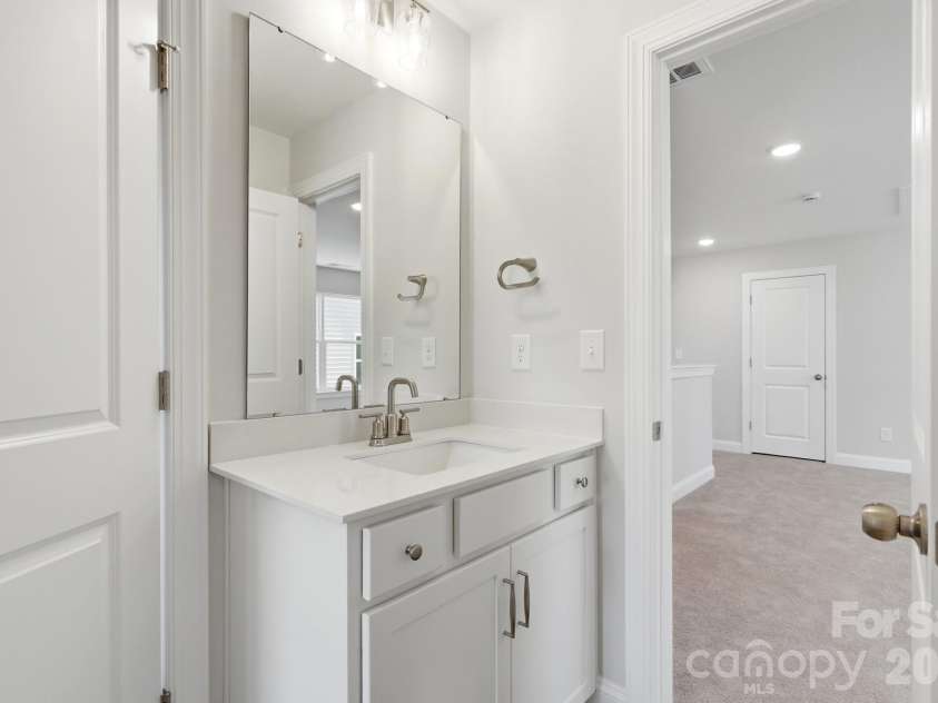151 Grouse Run Way, Troutman, NC 28166.  MLS# CAR4382567, YatesRealty ID 30632. Bath 2