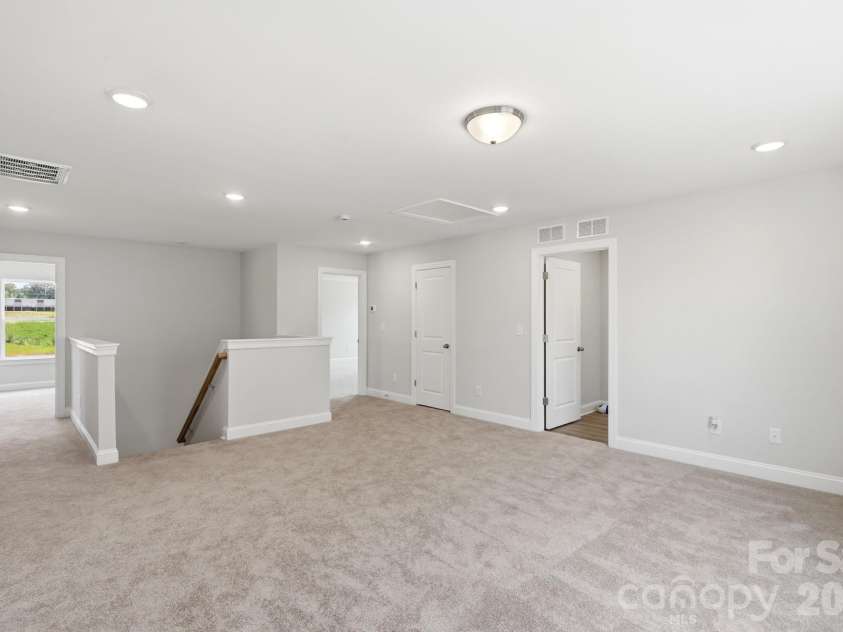 151 Grouse Run Way, Troutman, NC 28166.  MLS# CAR4382567, YatesRealty ID 30632. Loft