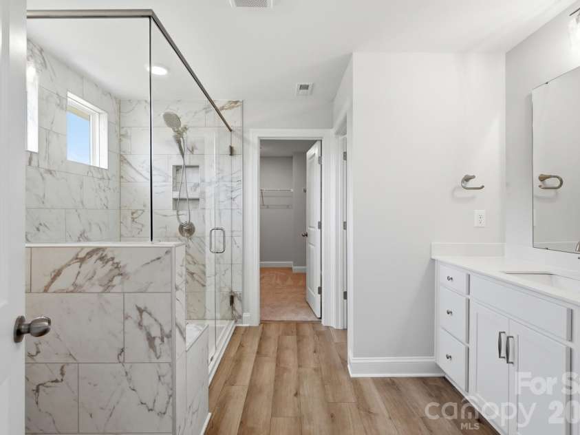 151 Grouse Run Way, Troutman, NC 28166.  MLS# CAR4382567, YatesRealty ID 30632. Primary Bathroom