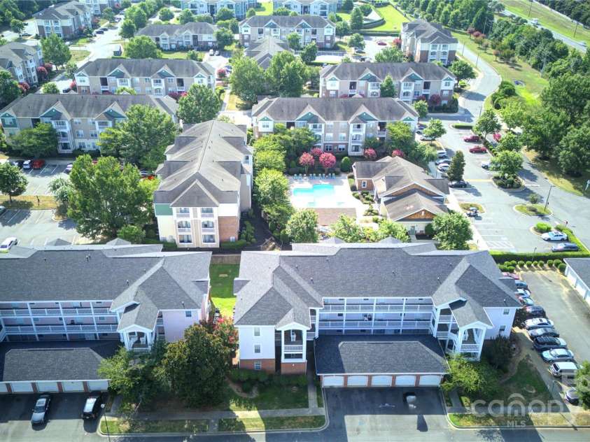 9022 Meadow Vista Road, Charlotte, NC 28213.  MLS# CAR4286241, YatesRealty ID 30632. 