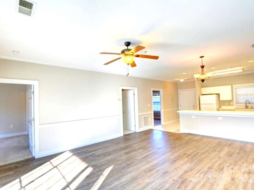 9022 Meadow Vista Road, Charlotte, NC 28213.  MLS# CAR4286241, YatesRealty ID 30632. 