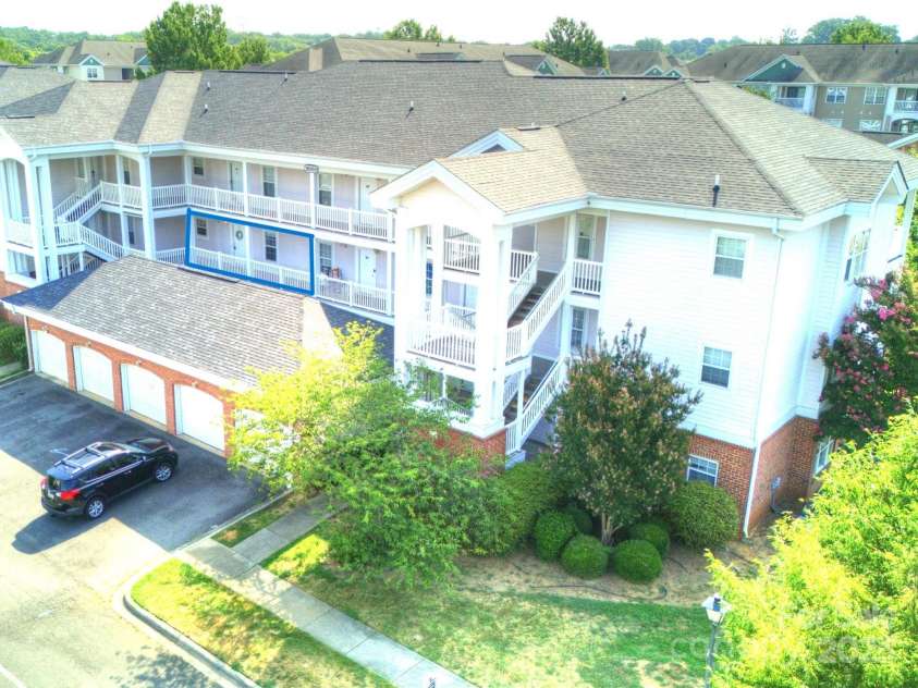 9022 Meadow Vista Road, Charlotte, NC 28213.  MLS# CAR4286241, YatesRealty ID 30632. 