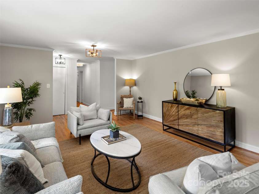 124 New Rockwood Road, Arden, NC 28704.  MLS# CAR4260829, YatesRealty ID 30638. 