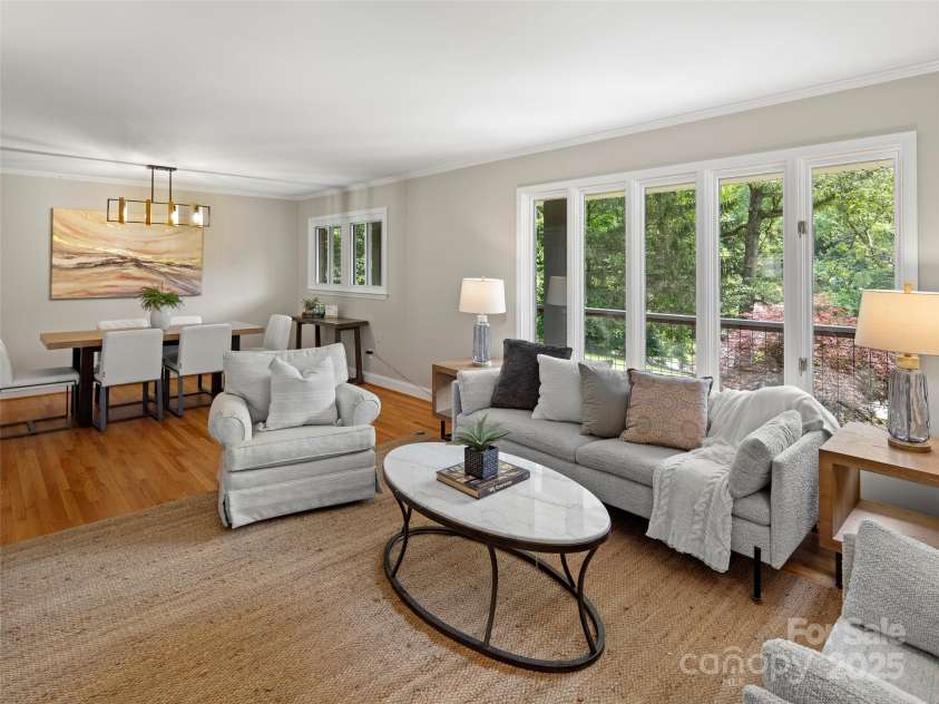 124 New Rockwood Road, Arden, NC 28704.  MLS# CAR4260829, YatesRealty ID 30638. 