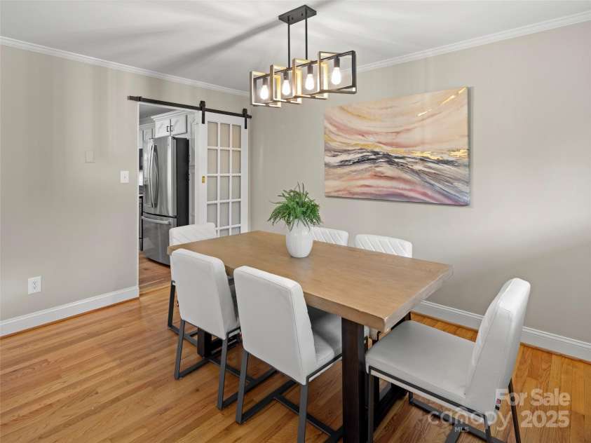 124 New Rockwood Road, Arden, NC 28704.  MLS# CAR4260829, YatesRealty ID 30638. 