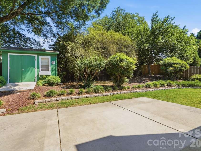 5519 Haybridge Road, Charlotte, NC 28269.  MLS# CAR4363610, YatesRealty ID 30638. Exterior